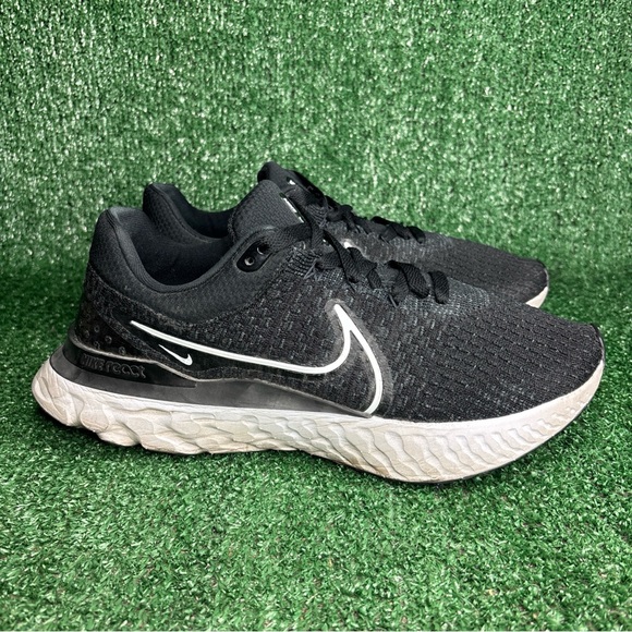 Nike React Infinity Run Flyknit 3 Shoes Mens Size 11 Black Running DH5392-001